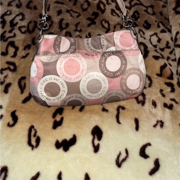 ✨ RARE Vintage Coach Soho Optic Signature Flap Bag | Pink Multi Y2K Barbiecore - Picture 2 of 3